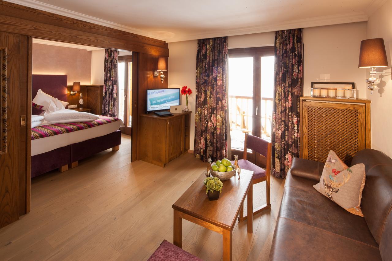 Junior Suite,559390476:JPEG